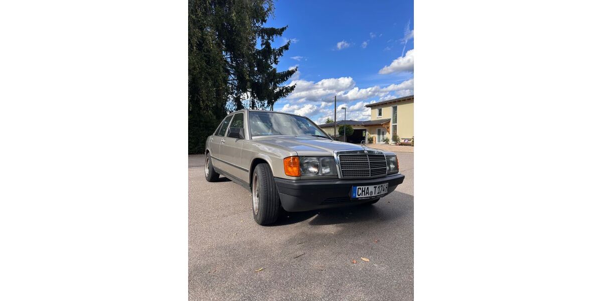 Mercedes-Benz 190 177.000 km 5.900 &euro; Wald 93192