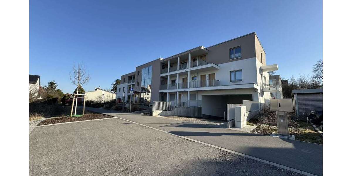 Etagenwohnung Zirndorf - 3 Zimmer, 70 m&sup2;, 975&euro; | Angebot:25376441