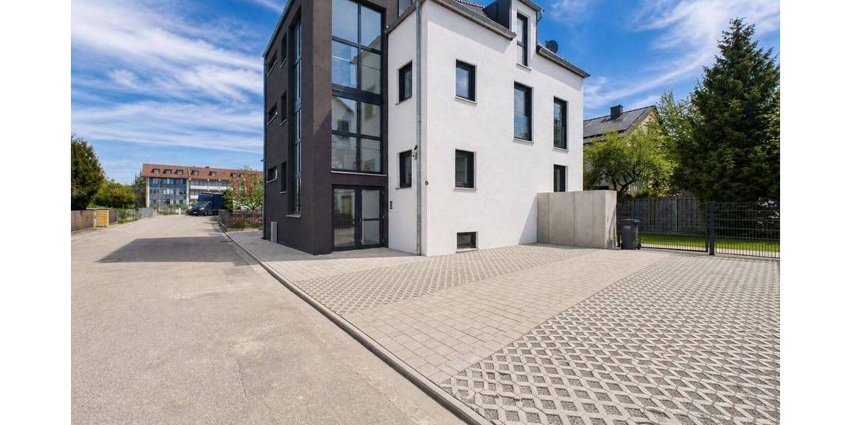 Etagenwohnung Landshut West - 2 Zimmer, 91 m&sup2;, 595.000&euro; | Angebot:26672695