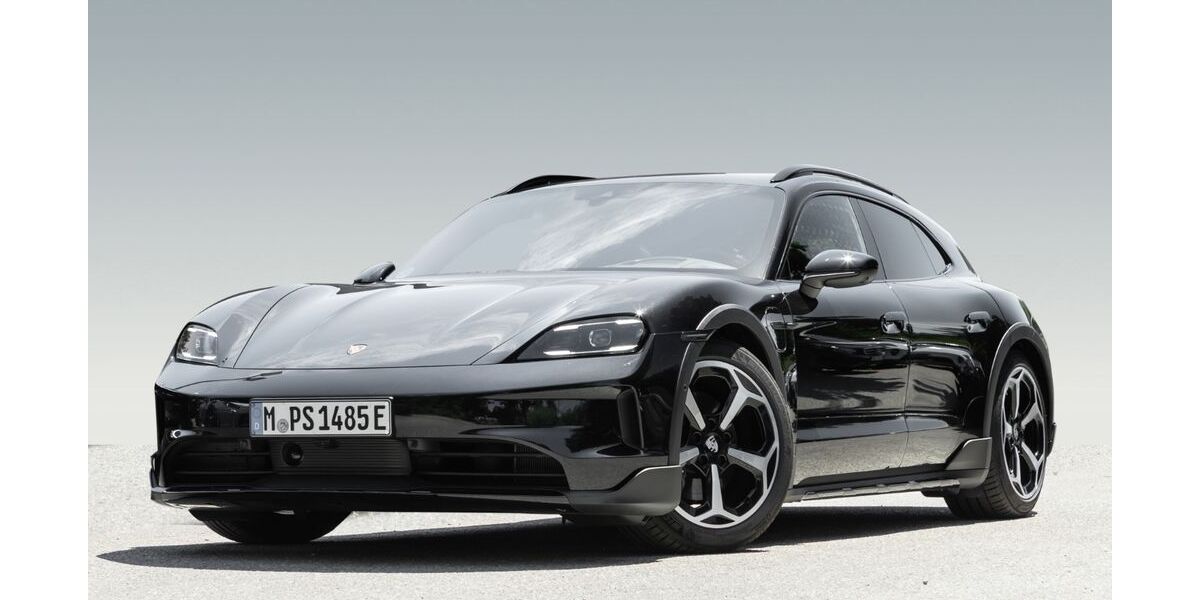 Porsche Taycan 31.900 km 99.970 &euro; München 81477