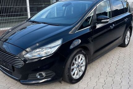 Ford S-Max 160.322 km 9.990 &euro; Dortmund 44145