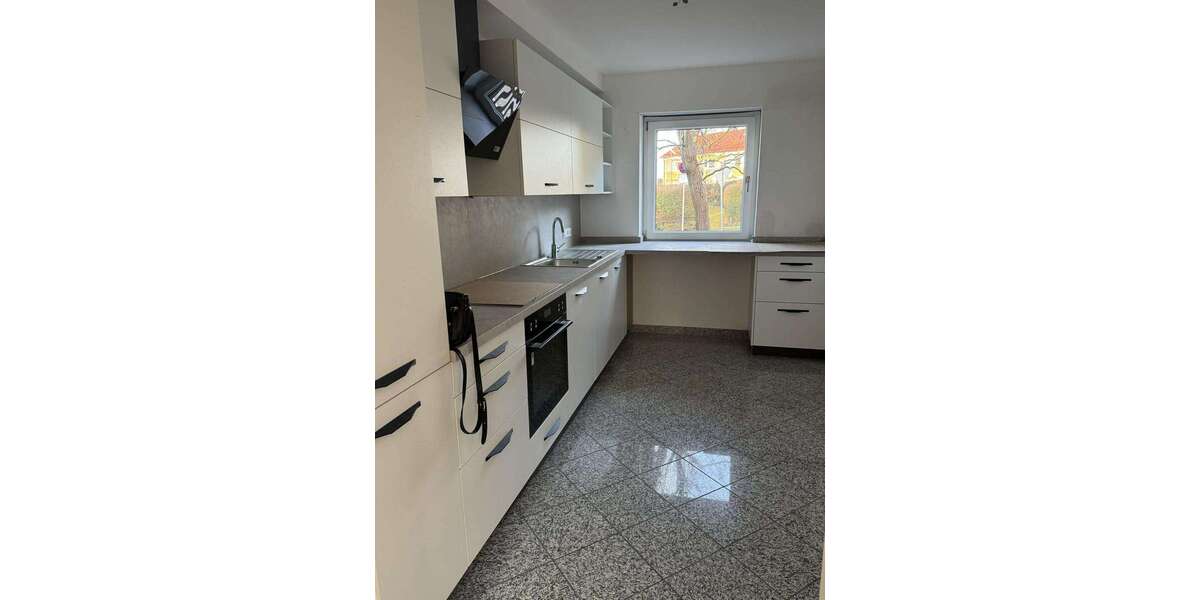 Einfamilienhaus Murnau am Staffelsee - 6.5 Zimmer, 185 m&sup2;, 2.600&euro; | Angebot:25646661