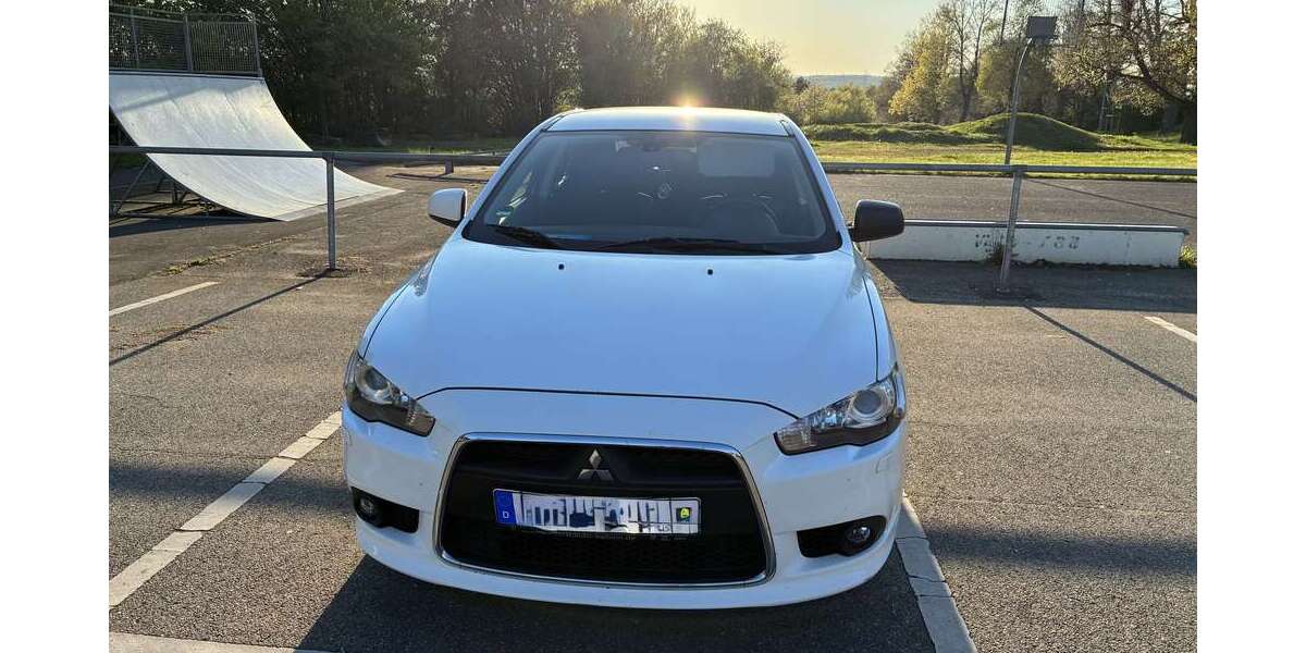 Mitsubishi Lancer 260.000 km 3.600 &euro; Sindelfingen, Stadt 71069