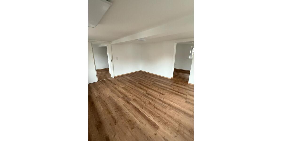 Einfamilienhaus Grünberg - 5 Zimmer, 136 m&sup2;, 220.000&euro; | Angebot:25366200