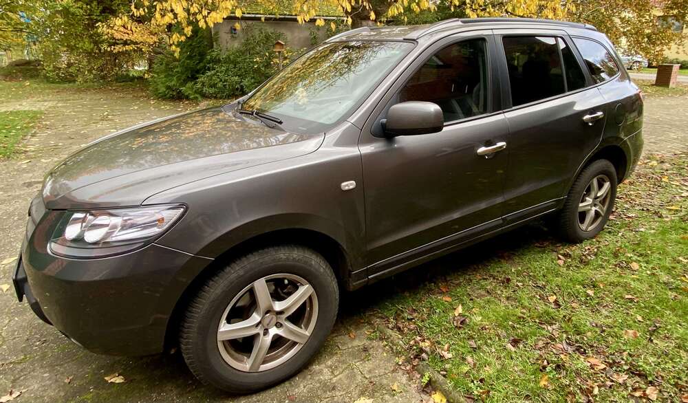 Hyundai SANTA FE 183.000 km 3.800 &euro; sudwalde 27257