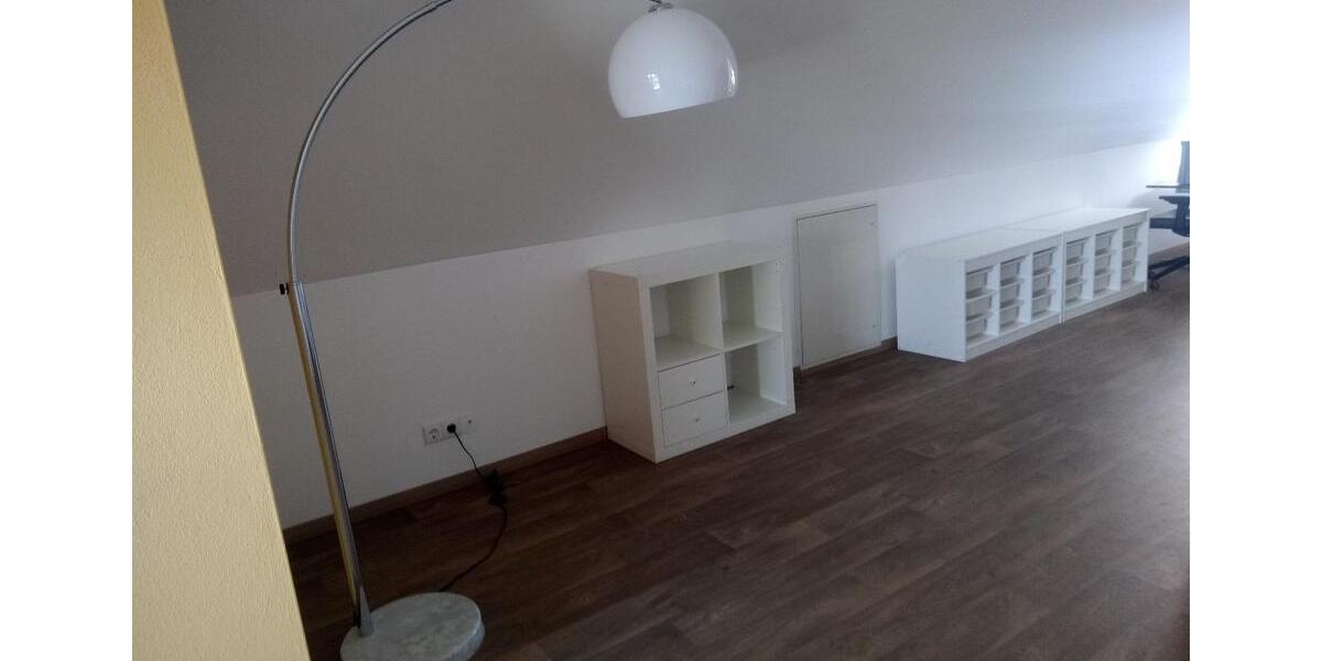 2 Zi-Whg an WE-Heimfahrerin bzw. Referendarin zu vermieten 2 zimmer