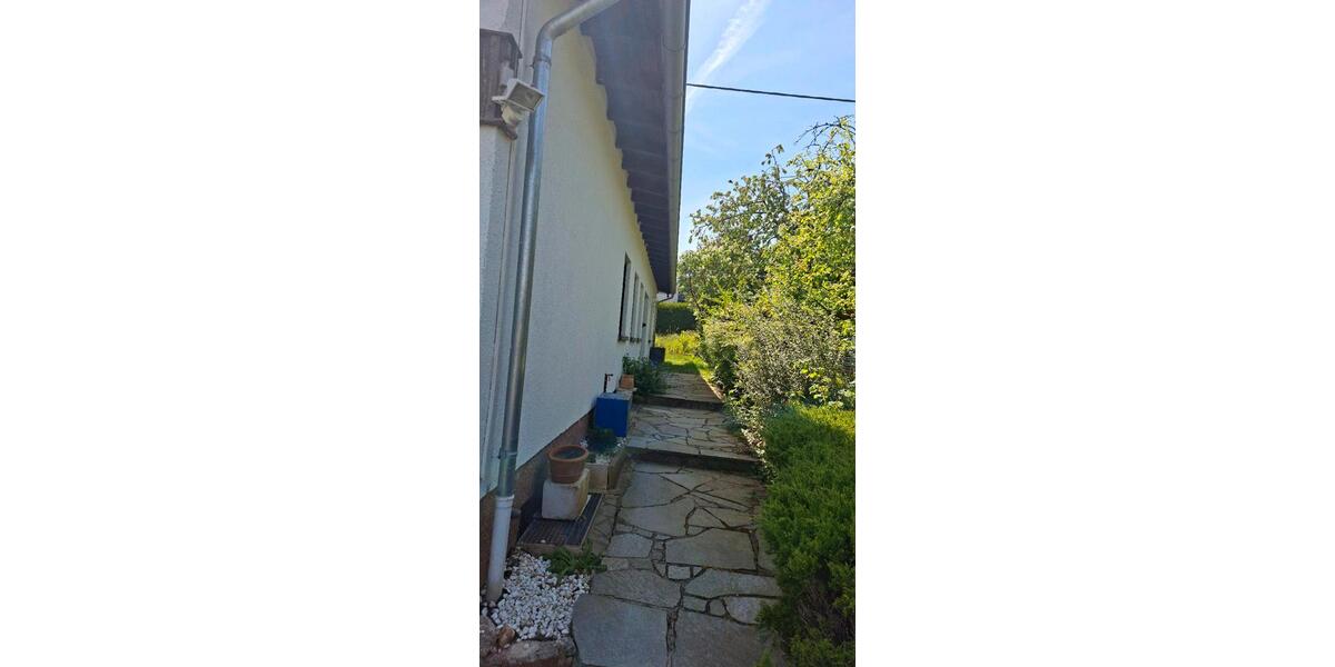 Bungalow Schiffweiler - 3 Zimmer, 120 m&sup2;, 200.000&euro; | Angebot:26412759