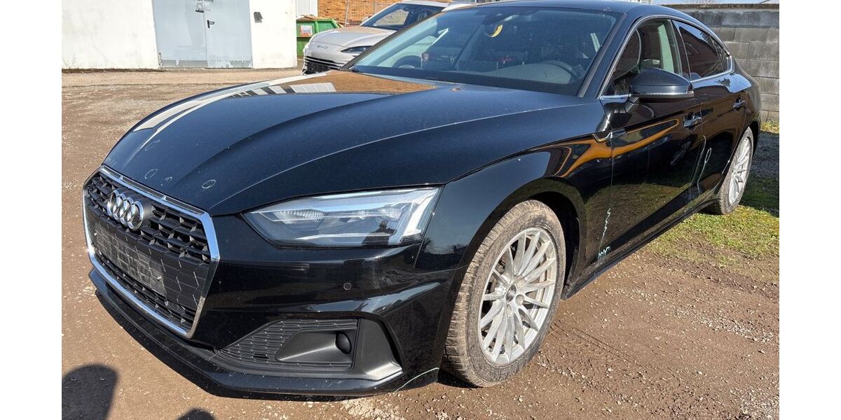 Audi A5 170.000 km 21.999 &euro; Niestetal-Heiligenrode bei Kassel 34266