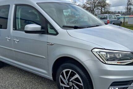 VW Caddy 159.000 km 14.999 &euro; Upgant- Schott 26529