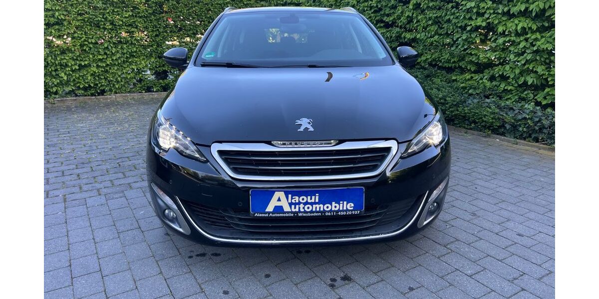 Peugeot 308 131.500 km 5.700 &euro; Wiesbaden 65197