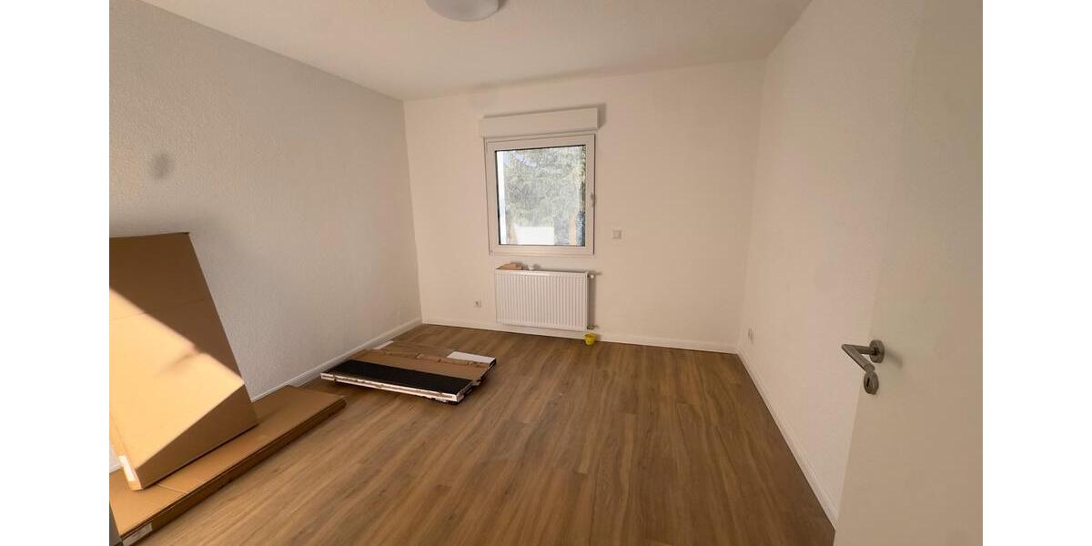 Doppelhaushälfte Gießen Anneröder Siedlung - 8 Zimmer, 135 m&sup2;, 2.000&euro; | Angebot:26327936