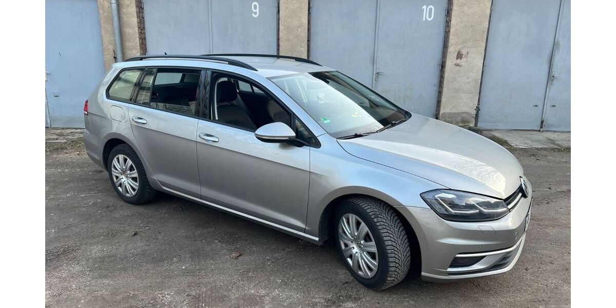 VW Golf 146.000 km 11.750 &euro; Schwerin 19053