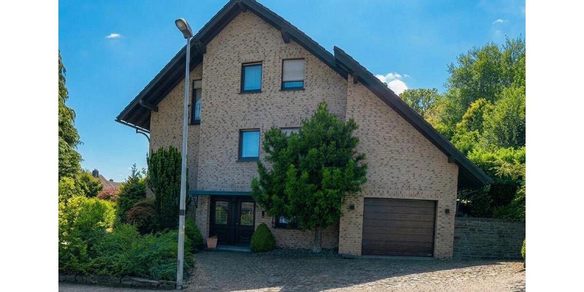 Einfamilienhaus Wenden - 8 Zimmer, 208 m&sup2;, 495.000&euro; | Angebot:27271694