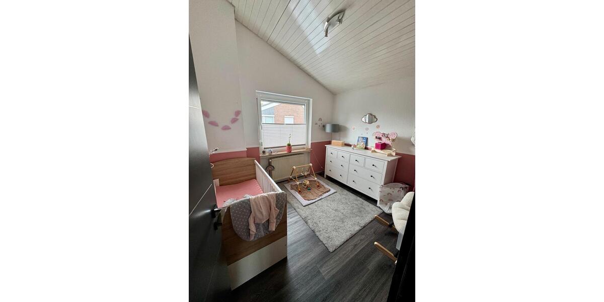 Reihenhaus Emden - 4 Zimmer, 133 m&sup2;, 275.000&euro; | Angebot:26549487