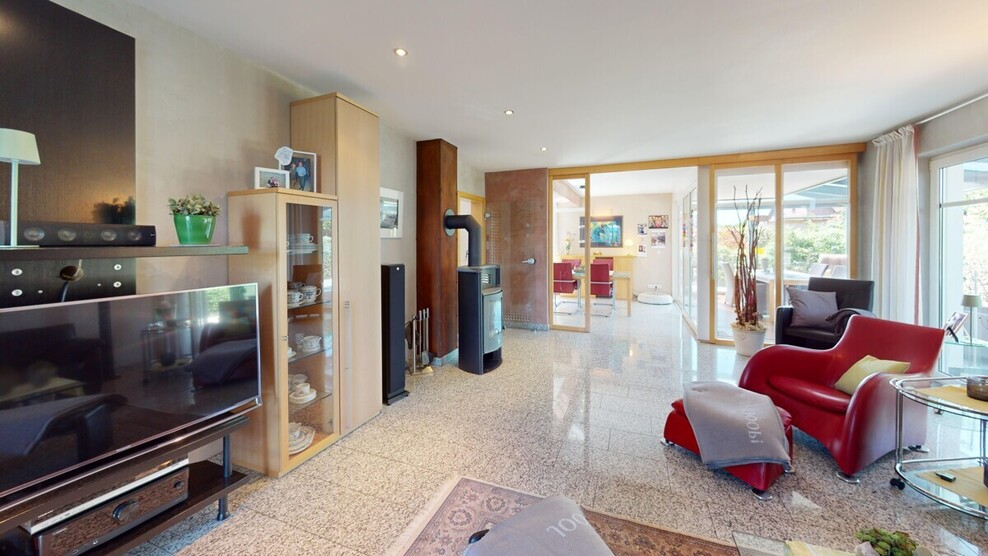 Großzügiges Wohnen und Arbeiten vereint Einfamilienwohnhaus mit Gewerbeeinheit! zimmer