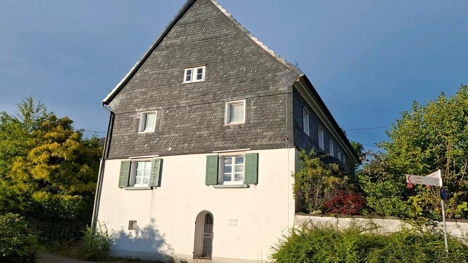 Besonderes Haus mit Geschichte in ruhigem Dorf mit Aussicht zimmer