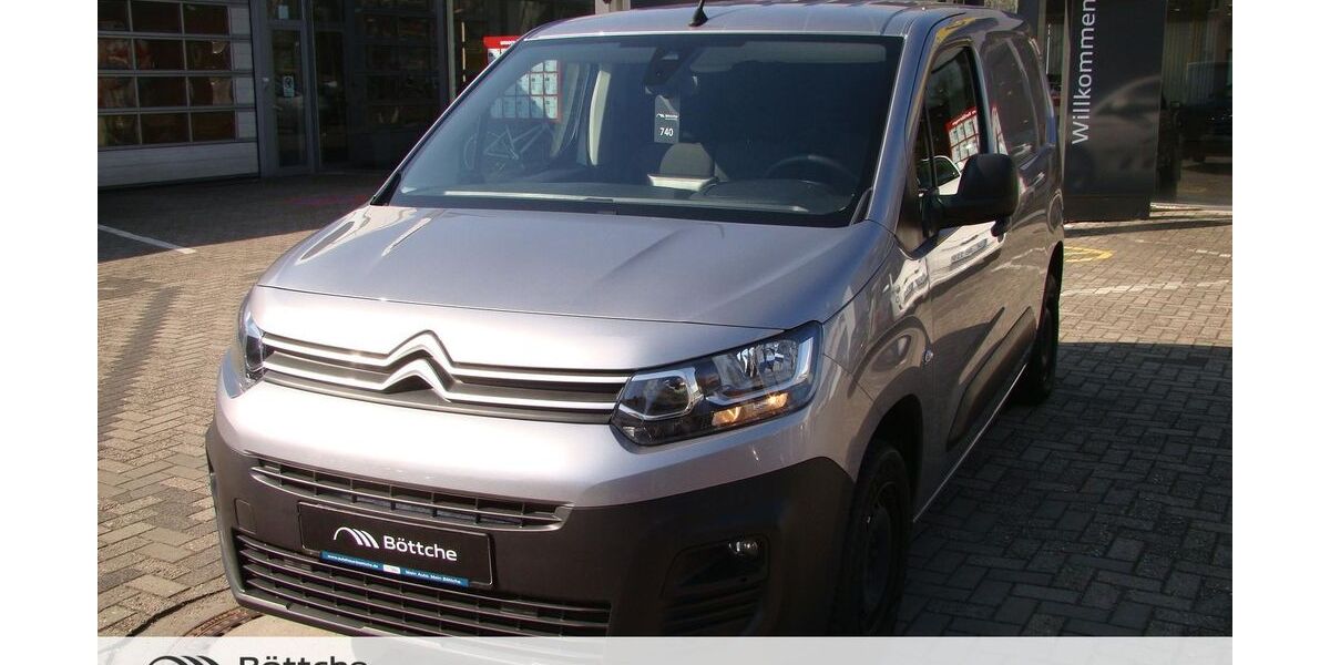 Citroen Berlingo 40.297 km 13.880 € Dessau-Roßlau 06842