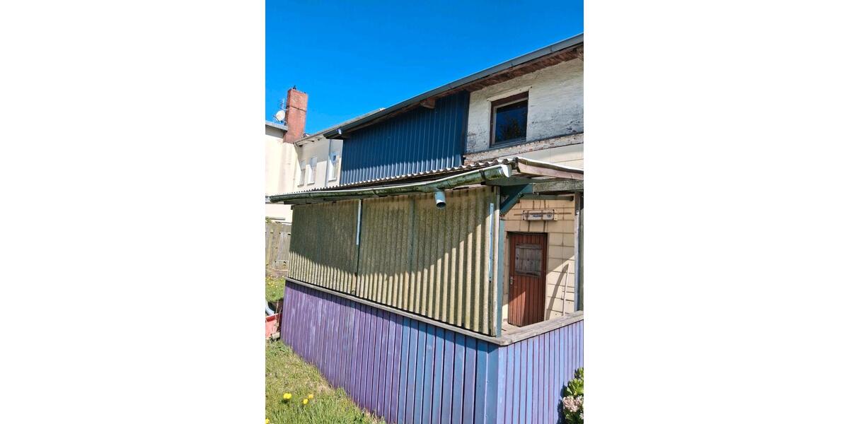 Einfamilienhaus Lunden - 11 Zimmer, 320 m&sup2;, 89.000&euro; | Angebot:26517490