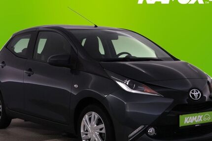 Toyota Aygo (X) 48.220 km 7.945 &euro; Hamburg 22529