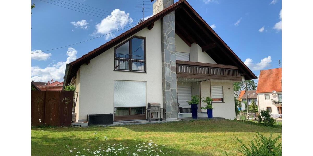 Mehrfamilienhaus, Wohnhaus Wertingen - 9 Zimmer, 220 m&sup2;, 619.000&euro; | Angebot:27207673