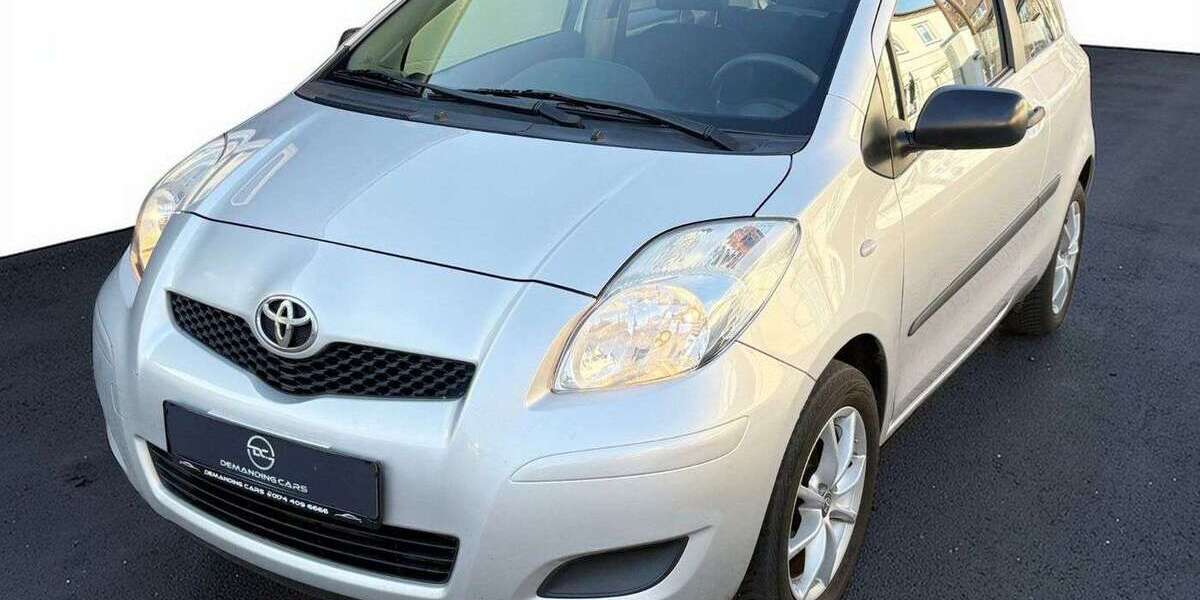 Toyota Yaris 188.000 km 2.990 &euro; Hamburg 22179