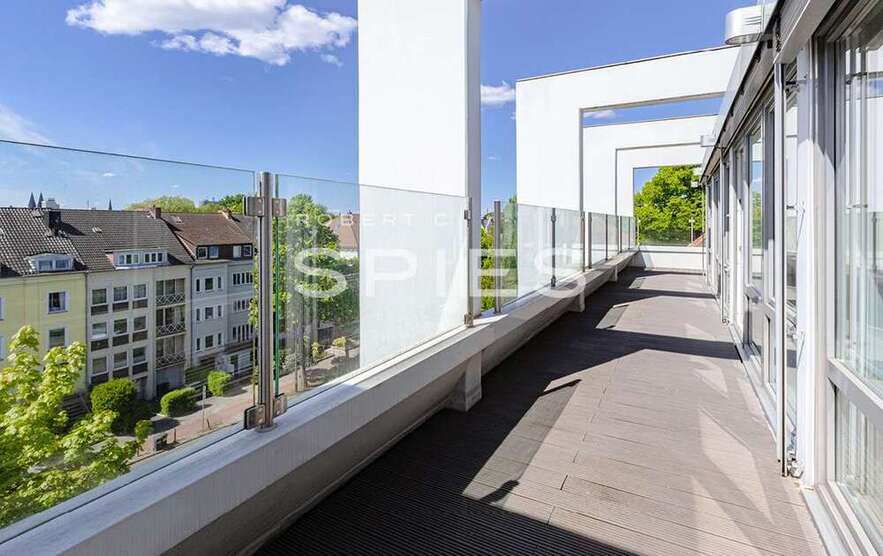 Wohnung zum Mieten in Bremen 2.800 € 204.33 m²