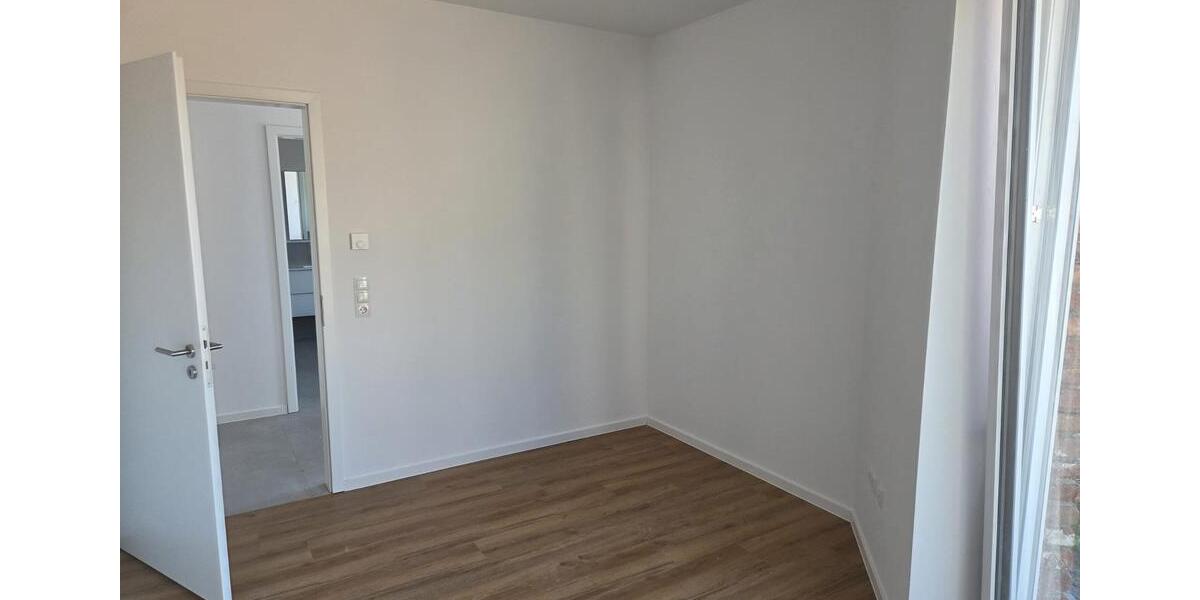 Doppelhaushälfte Wangerland - 3 Zimmer, 90 m&sup2;, 1.200&euro; | Angebot:24353137