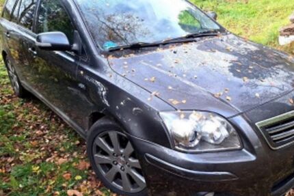 Toyota Avensis 260.000 km 1.499 &euro; Berlin 13587