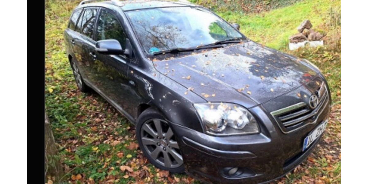 Toyota Avensis 260.000 km 1.499 &euro; Berlin 13587