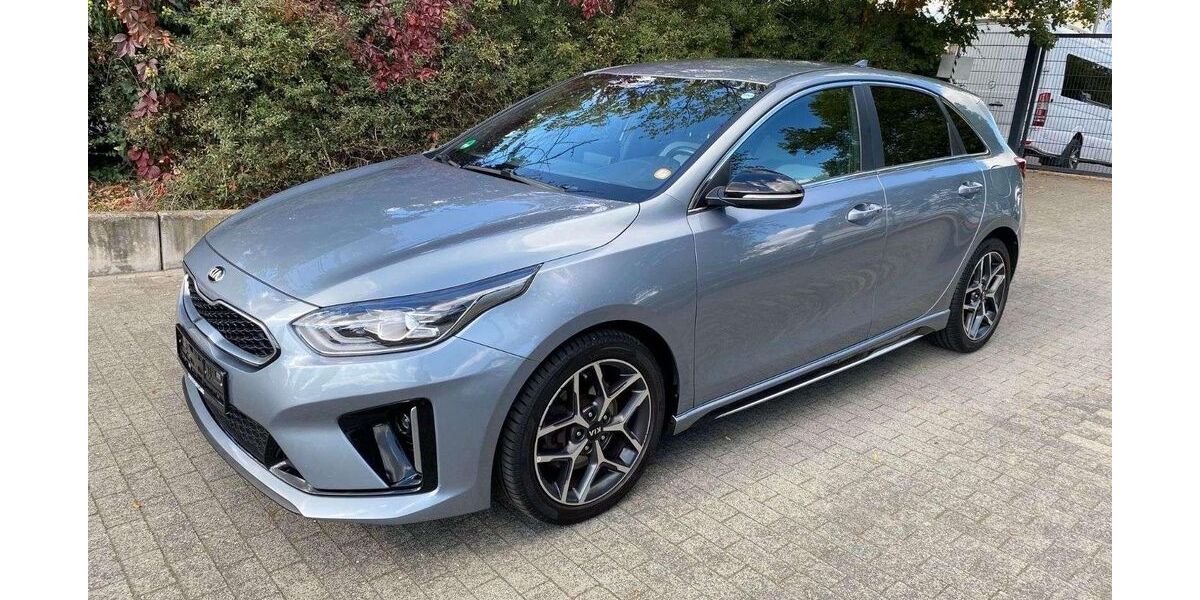 Kia ceed / Ceed 116.562 km 12.690 &euro; Kleinmachnow 14532