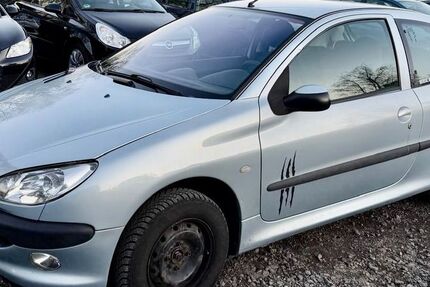 Peugeot 206 150.000 km 750 &euro; Butzbach 35510