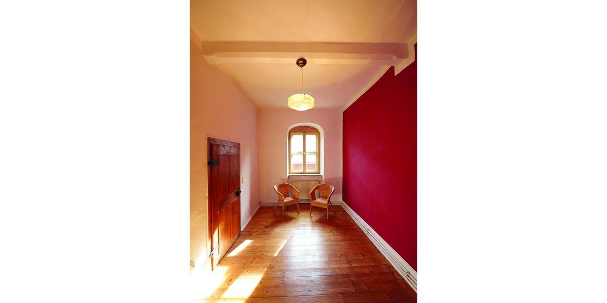 Etagenwohnung Adorf/Vogtland Vogtland - 4 Zimmer, 97 m&sup2;, 590&euro; | Angebot:26236766