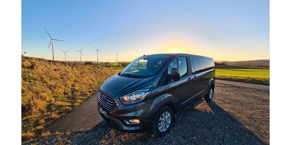 Ford Tourneo Custom 104.500 km 27.400 &euro; Steinheim 32839