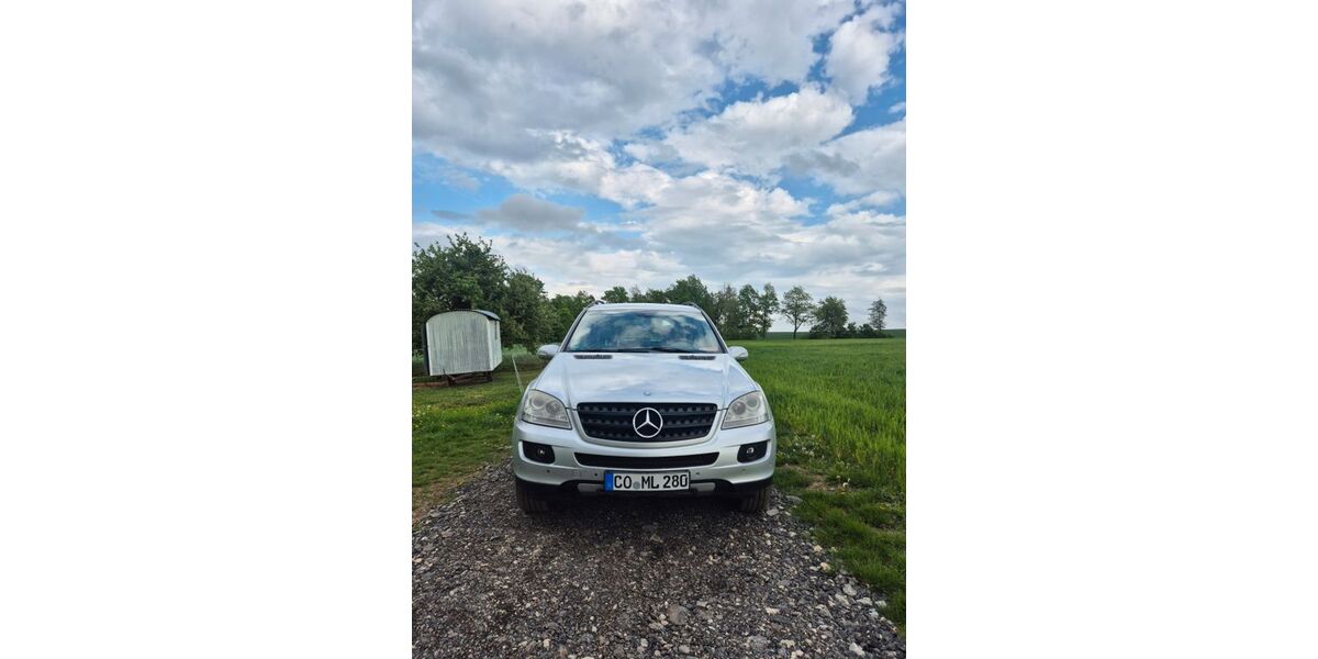 Mercedes-Benz ML 280 255.000 km 7.500 &euro; Buchenrod 96269