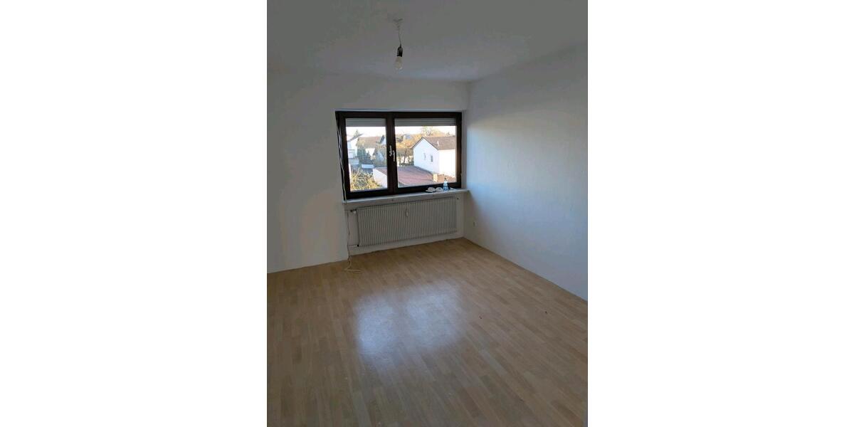 Etagenwohnung Landau an der Isar - 2 Zimmer, 63 m&sup2;, 918&euro; | Angebot:25417758
