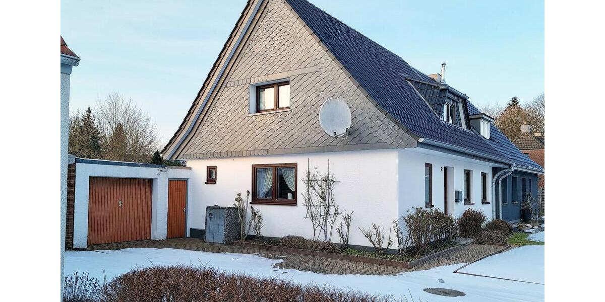 Doppelhaushälfte Neumünster Brachenfeld/Ruthenberg - 3 Zimmer, 91 m&sup2;, 296.000&euro; | Angebot:25306217