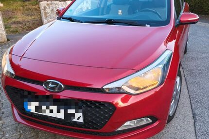 Hyundai i20 111.070 km 7.500 &euro; Berg 92348