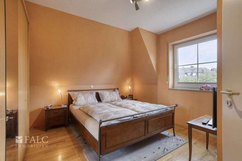 Traumhafte Maisonette Wohnung am Stadtrand in Köln Weiden 4 zimmer