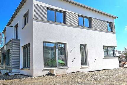 Haus Gauting - 6 Zimmer, 155 m&sup2;, 3.480&euro; | Angebot:26317008