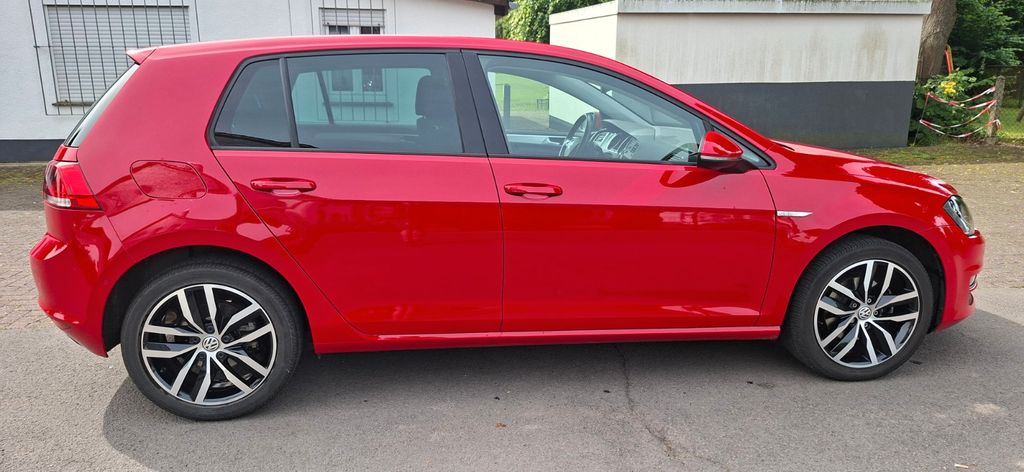 VW Golf 43.000 km 12.000 &euro; Schrecksbach 34637
