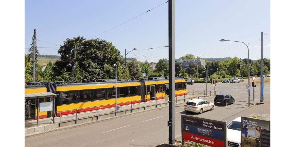 Helle Gewerbeeinheit im EG in zentraler Lage | Stellplätze verfügbar & separat anmietbar zimmer