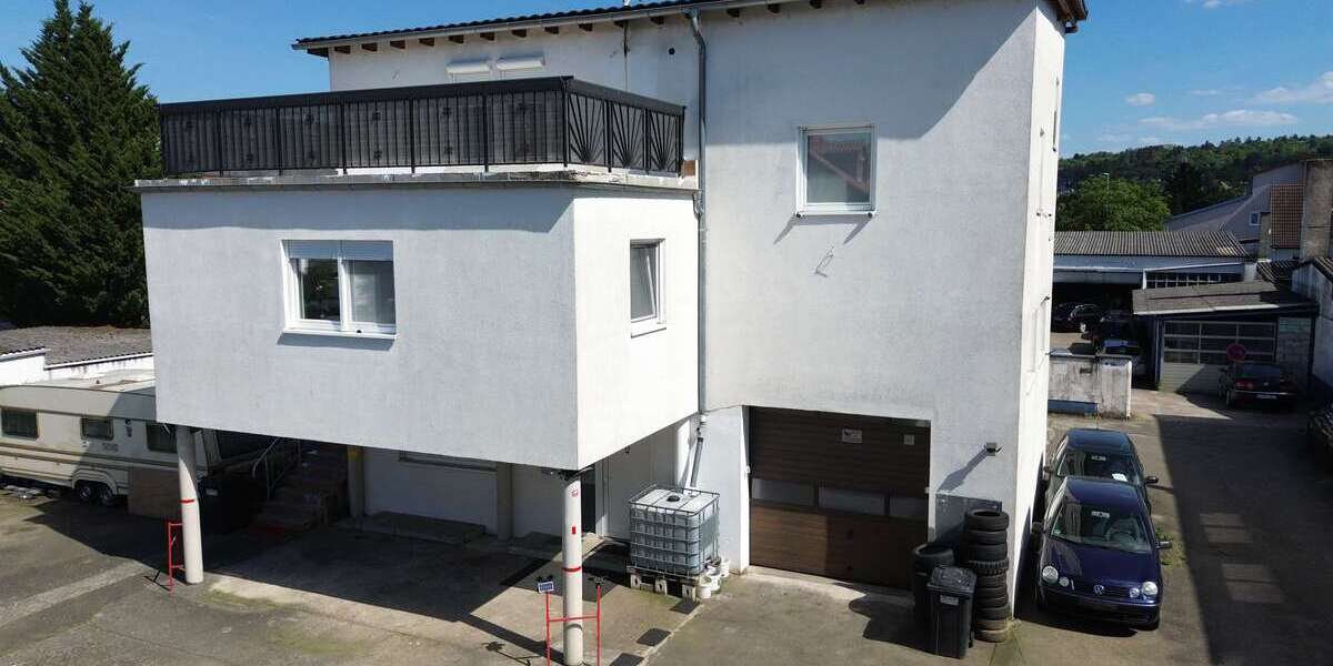 Haus zum Kaufen in Bruchsal 748.000 € 250 m² 5 zimmer