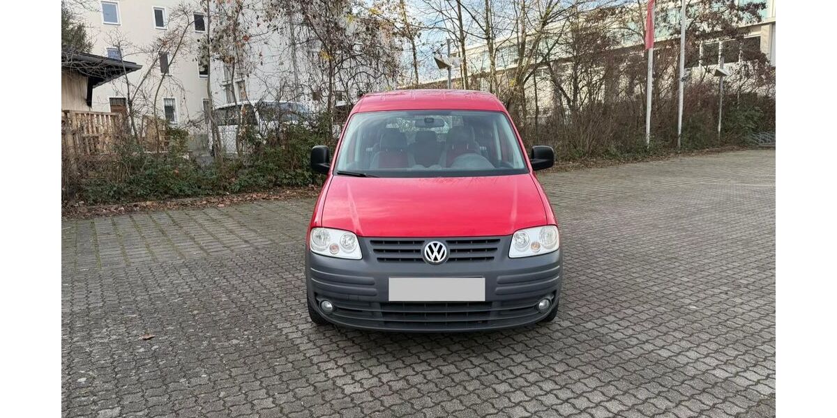 VW Caddy 210.000 km 2.500 &euro; Nürnberg 90439