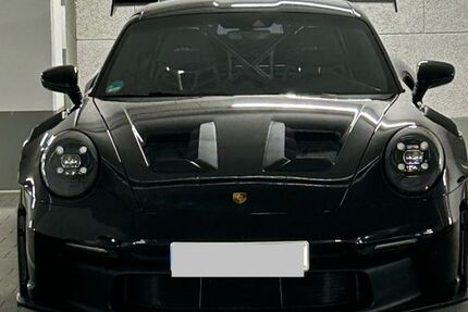 Porsche 992 1.800 km 279.900 € Heilbronn 74072