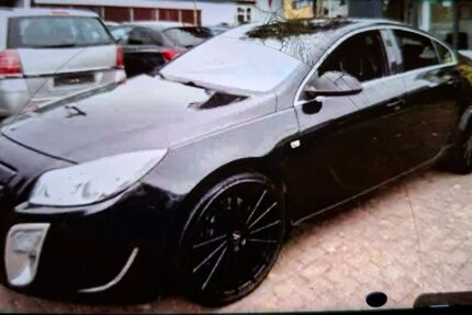 Opel Insignia 146.500 km 9.000 &euro; Sinn 35764