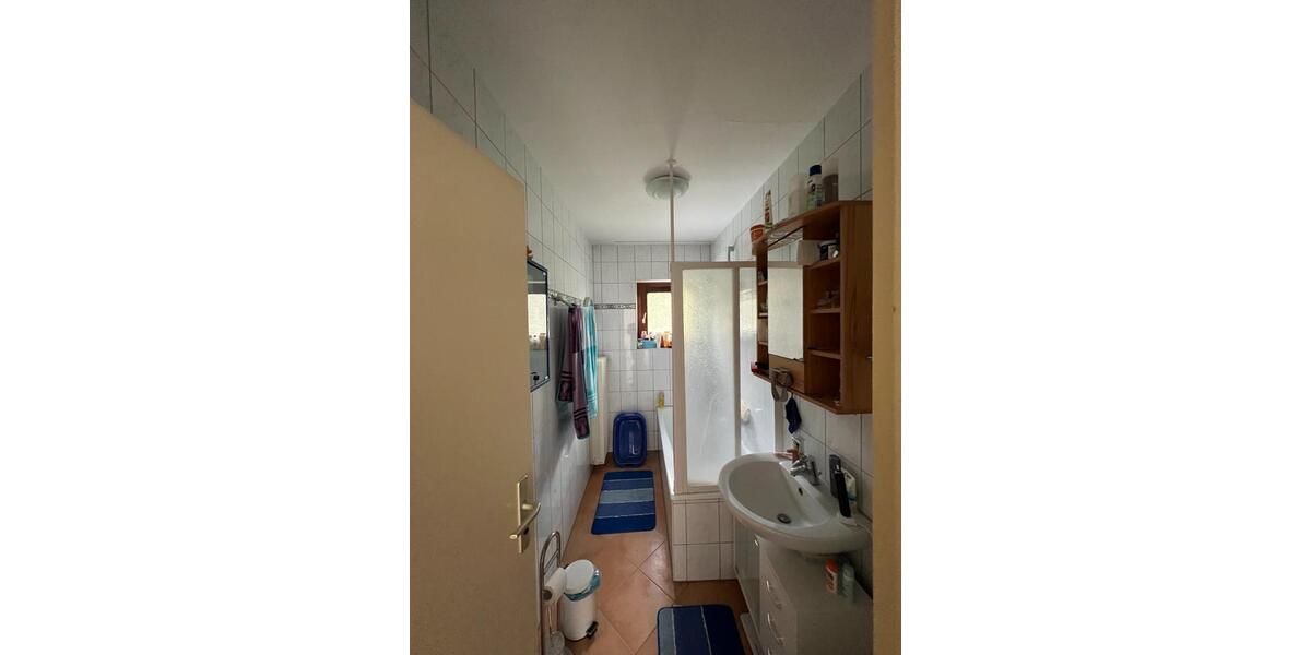 Doppelhaushälfte Hanau Großauheim - 6 Zimmer, 155 m&sup2;, 1.800&euro; | Angebot:25592613