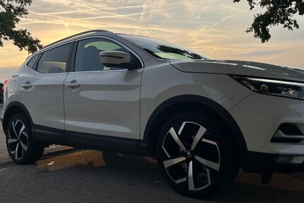 Nissan Qashqai 113.500 km 15.300 &euro; Übersee 83236