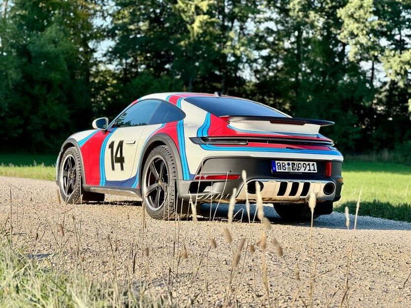 992