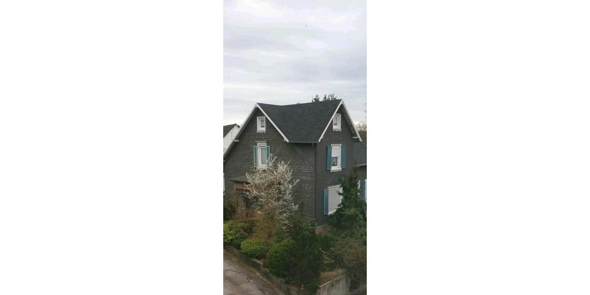 Einfamilienhaus Remscheid Remscheid-Süd - 8 Zimmer, 200 m&sup2;, 370.000&euro; | Angebot:14694036