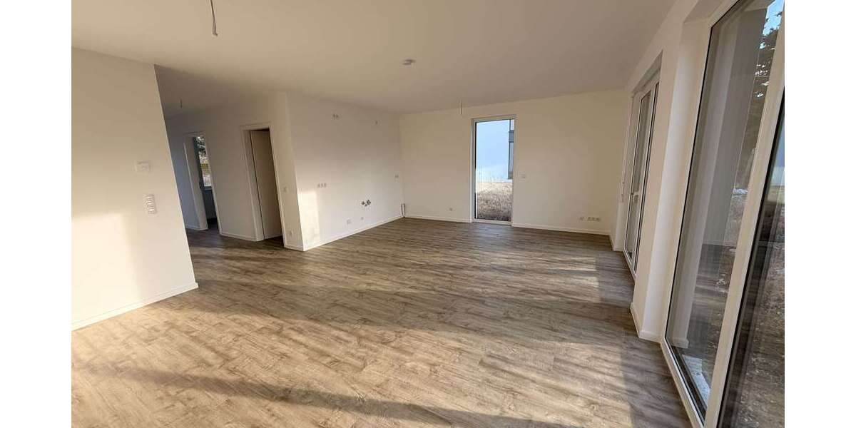 Etagenwohnung Zossen - 5 Zimmer, 125 m&sup2;, 1.699&euro; | Angebot:26909884